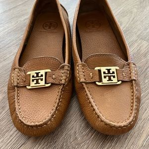 Tory Burch leather slip on loafers size 8.6